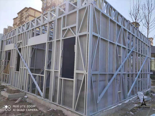 1744250213370085.jpg 鋼結(jié)構(gòu)別墅35.jpg